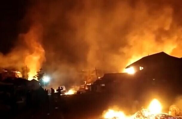 Radio Jai -Miembro de la comunidad Bnei Menashe asesinado, 2 sinagogas incendiadas en violencia en India