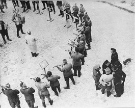 Las orquestas de prisioneros en los Campos Nazis