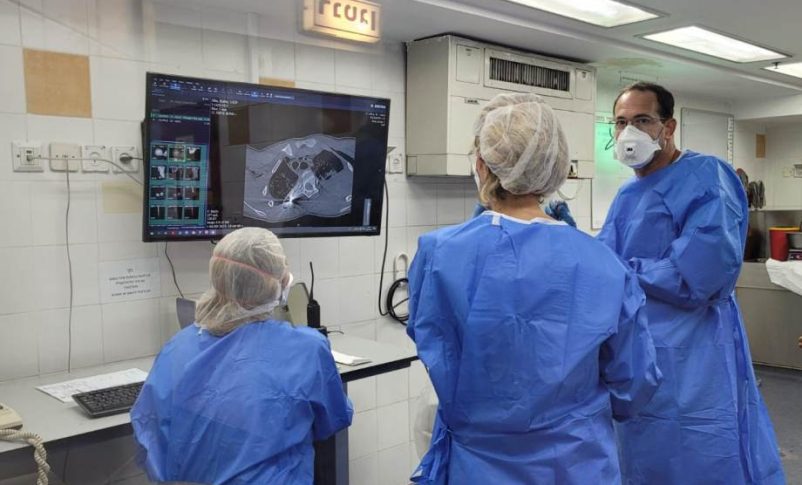 La Morgue se capacita sobre autopsias virtuales en Israel