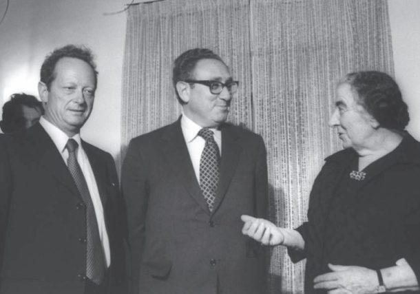 Radio Jai - Guerra de Yom KippurHenry Kissinger habla del papel de Estados Unidos en la hora más oscura de Israel