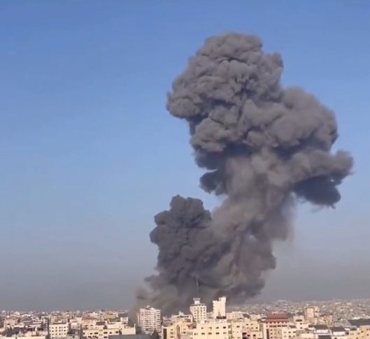 Radio Jai -Portavoz de Hamás: Aproximadamente 50 rehenes israelíes fueron asesinados en Gaza