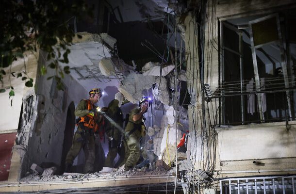 Radio Jai -Seis heridos leves en bombardeo de cohetes desde Gaza hacia el centro y sur de Israel