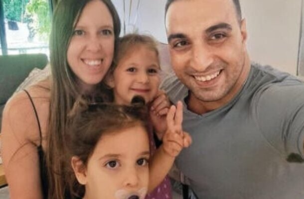 Radio Jai -Doron Katz-Asher y sus hijas Raz y Aviv, liberadas de Gaza
