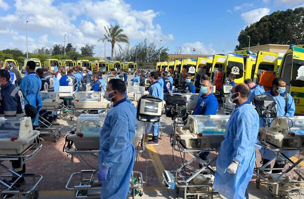 Radio Jai -29 bebés prematuros evacuados a Egipto mientras se intensifican los combates en torno a los hospitales de Gaza
