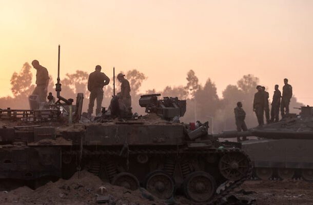 Radio Jai -Tropas de las FDI en Gaza descubren armas e imágenes de las masacres del 7 de octubre mientras se desarrollan las batallas