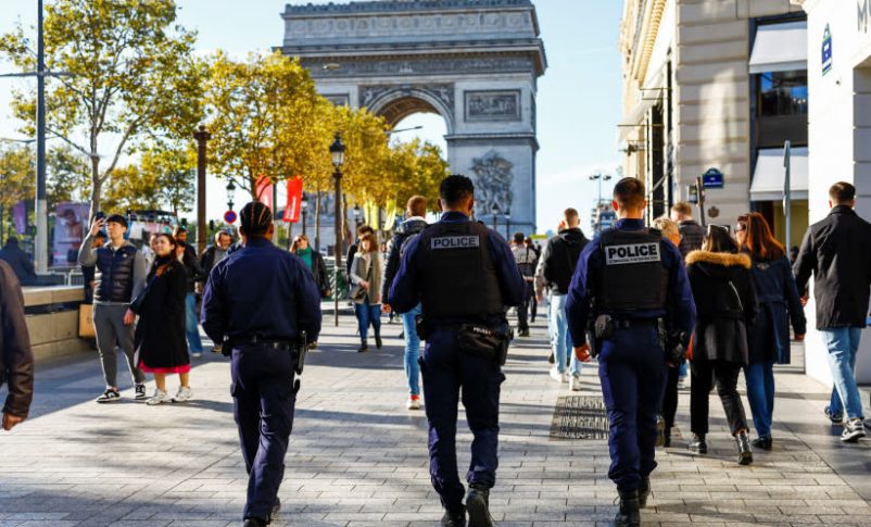 Radio Jai-Hombre apuñalado en Paris