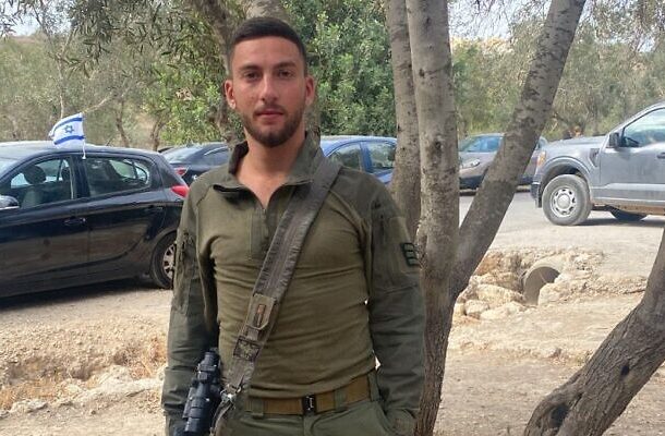 Radio Jai: Las FDI dicen que un paracaidista murió y varios otros resultaron heridos durante una batalla en el sur de Gaza