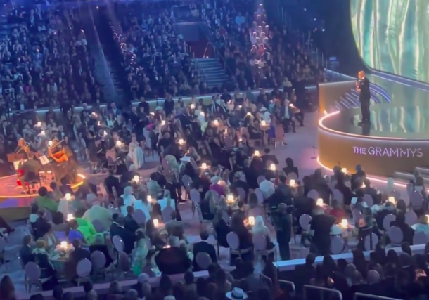 Radio Jai:La gran noche de los Grammy's rinde homenaje a los 360 israelíes asesinados en el Festival de música Nova