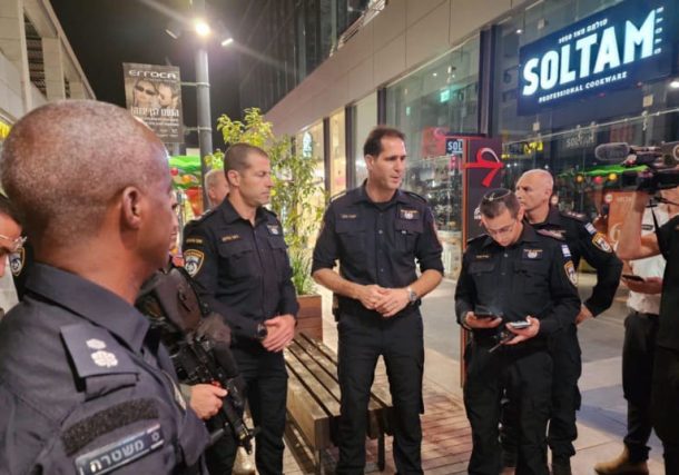 Radio Jai: 3 heridos graves en presunto apuñalamiento terrorista en Gan Yavne
