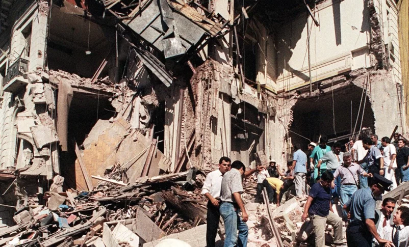 Radio Jai- Irán amenaza con atentar contra embajadas de Israel