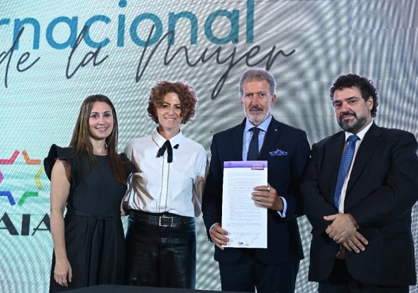 Radio Jai-Es hora de promover la participación de la mujer en el liderazgo comunitario