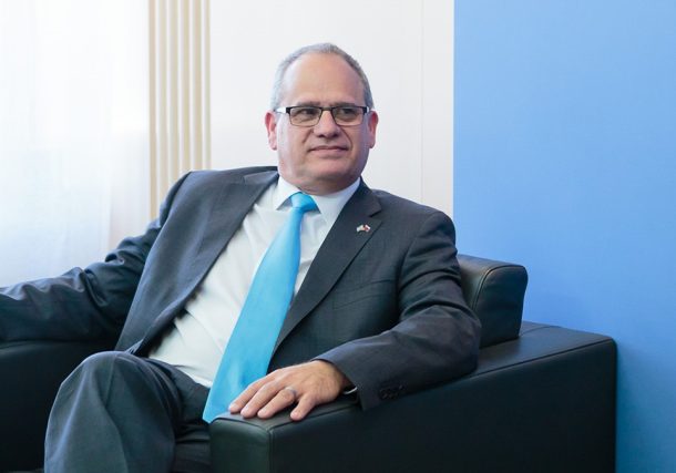 Radio Jai-"Nuestra historia y nuestro futuro están entrelazados con la justicia y la libertad" - Embajador Eyal Sela