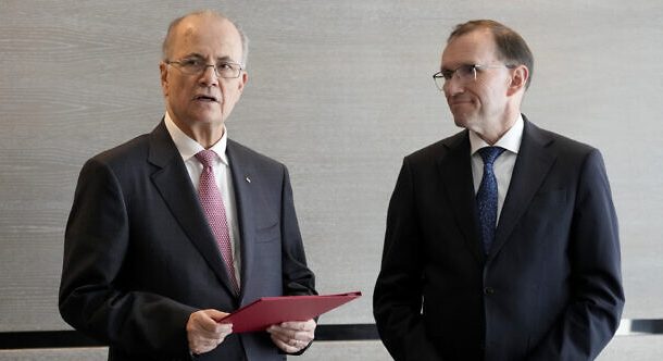 Radio Jai: Noruega entrega documentos para el reconocimiento del Estado palestino al primer ministro de la Autoridad Palestina Jai: