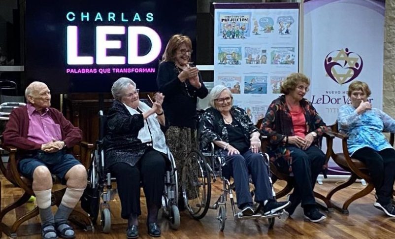 Radio Jai-Charlas LED en LeDor Vador