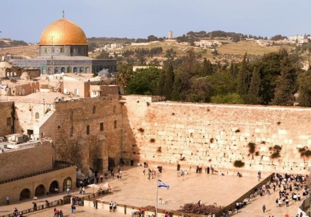 Radio Jai-Jerusalén celebra su reunificación en medio de tensiones y divisiones internas