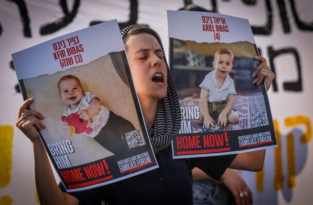 Radio Jai: Decenas de rehenes están vivos "con certeza", según alto negociador israelí