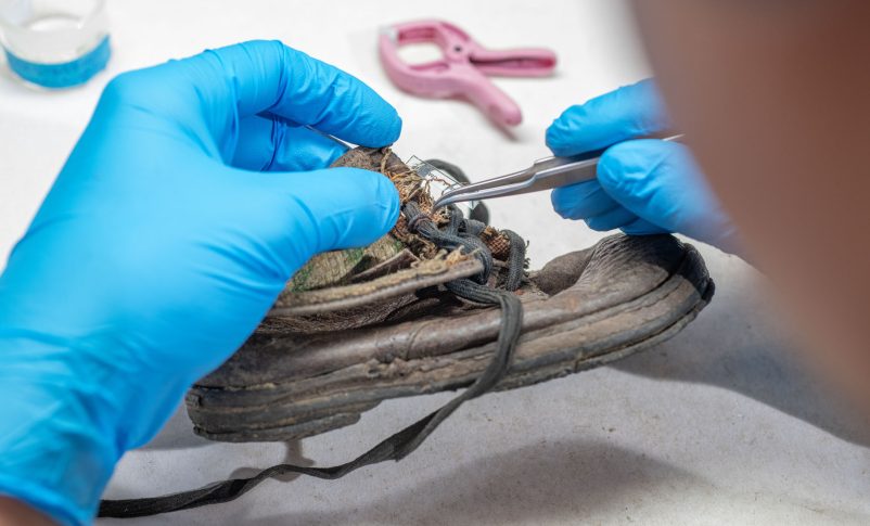 Radio Jai: 3.000 zapatos infantiles vuelven a exponerse en Auschwitz tras su conservación