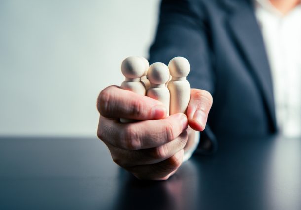 Radio Jai: El ego piensa que el poder es impunidad - Dr. Georgie Weil