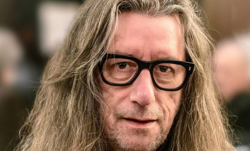 Radio Jai: Asociación Judía Europea inicia acciones contra el escritor Herman Brusselmans tras una columna en revista Humo