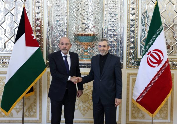 Radio Jai: Al-Safadi viaja a Teherán con un mensaje titulado “Neutralidad de los cielos de Jordania”