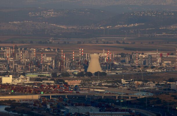 Radio Jai: En medio de amenazas inminentes, los residentes de Haifa temen las consecuencias del ataque a las centrales eléctricas