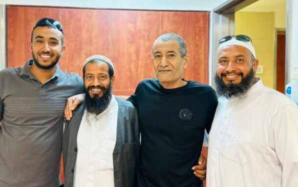 Radio Jai:"Hagan manifestaciones, todos los secuestrados volverán" Farhan Al-Qadi fue dado de alta