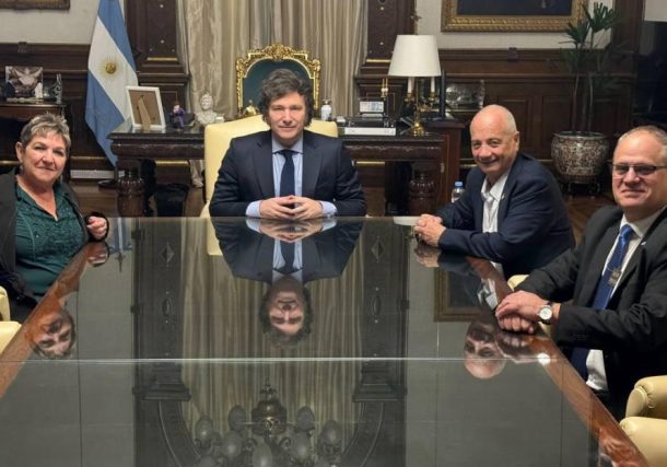 Radio Jai: El presidente Javier Milei recibió a dos rehenes israelíes argentinos liberados por las FDI