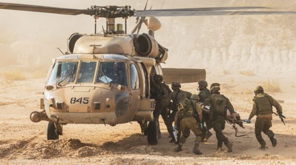 Radio Jai: Dos soldados muertos y varios heridos en accidente de helicóptero en el sur de Gaza