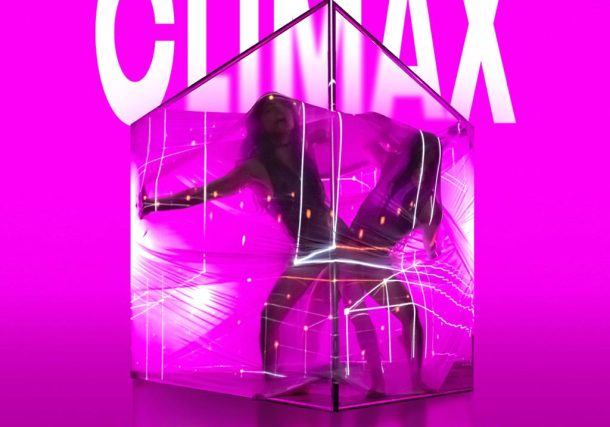 Radio Jai-Clímax: un viaje sensorial que redefine el arte del circo contemporáneo - Adam Feiguin