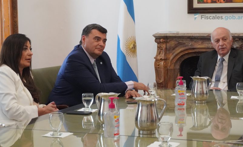 Radio Jai-Fiscales de la nación trabajan por una justicia capacitada en el combate del antisemitismo