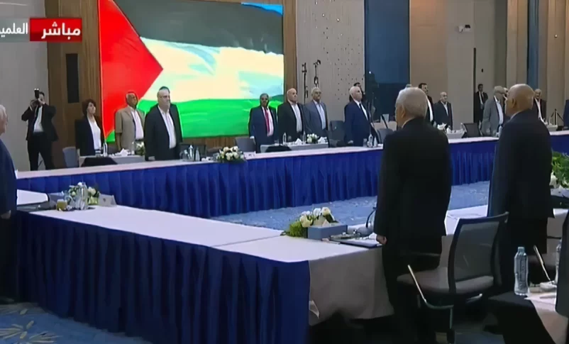 Radio Jai-Egipto: Fatah y Hamás se reúnen en El Cairo para alcanzar un "entendimiento mutuo" sobre el control de la Autoridad Palestina en la Gaza de posguerra