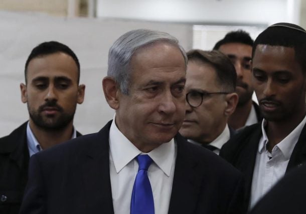 Radio Jai-El testimonio de Netanyahu será trasladado de Jerusalem a una sala subterránea fortificada en Tel Aviv