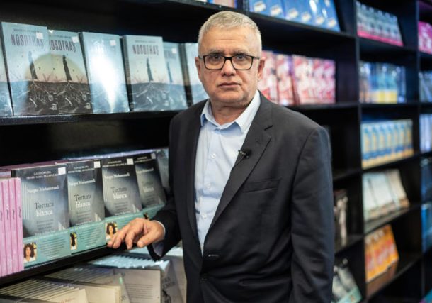 Radio Jai-Taghi Rahmani, periodista iraní: “Las personas tienen que ser libres para ser creativas”