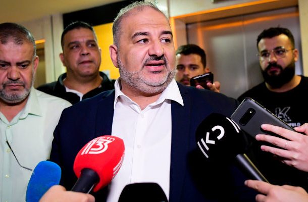 Radio Jai-El partido islamista ofrece respaldar al gobierno de Netanyahu