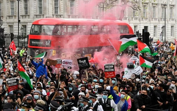 Radio Jai-Cómo los manifestantes "pro-palestinos" están dañando a los palestinos