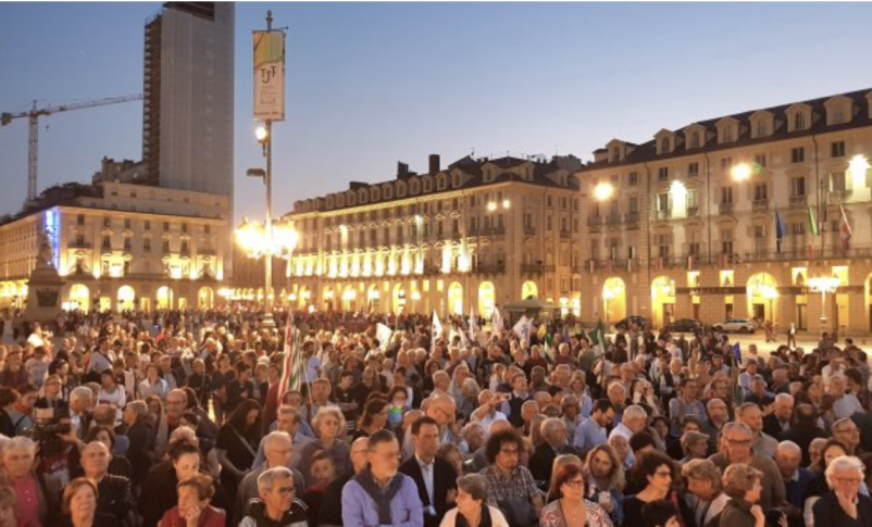 Radio Jai-Una procesión de antorchas por la libertad religiosa
