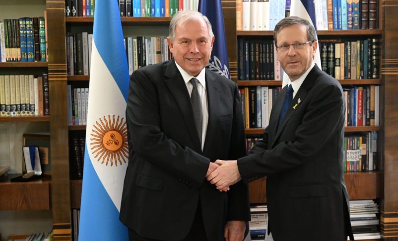 Radio Jai-El Canciller Werthein se reunió con el presidente Herzog