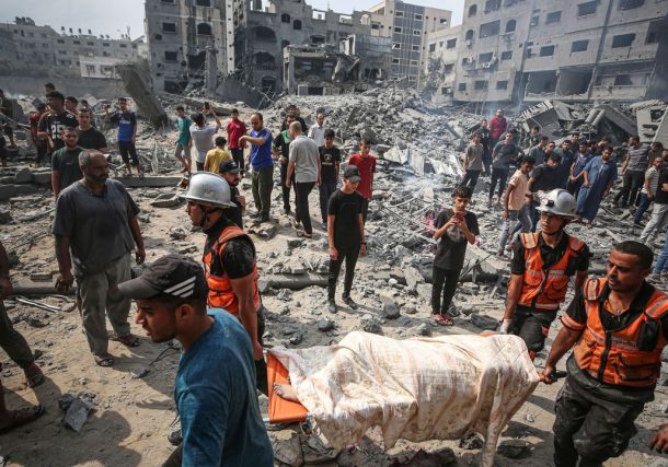 Radio Jai-Israel lanzó una ofensiva a gran escala contra el grupo terrorista Hamas en Gaza tras el fracaso de las negociaciones