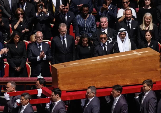 Radio Jai-Acusan a Israel de "boicotear" el funeral del Papa
