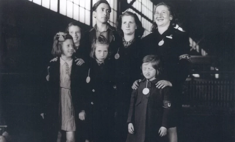 Radio Jai: Netflix cuenta la historia de 7 hermanos que sobrevivieron milagrosamente al Holocausto para reiniciar la vida en los Estados Unidos