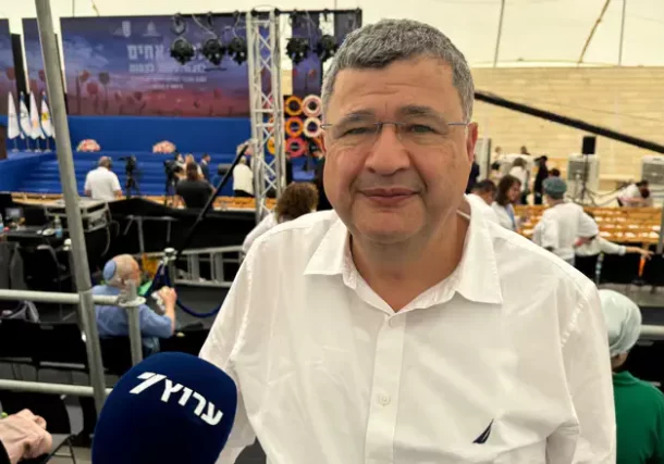 Radio Jai: Padre afligido en Yom Hazikaron: "Nuestro Daniel cayó a 150 metros de Sinwar, el monstruo"