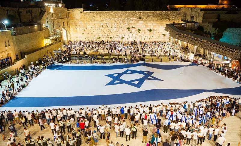 Radio Jai-Se esperan miles de personas en el Muro de los Lamentos para el Día de Jerusalén 5785