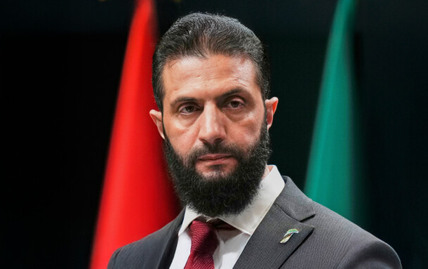 Radio Jai: Informe: Facciones palestinas en Siria entregaron sus armas a las autoridades tras la demanda de Trump
