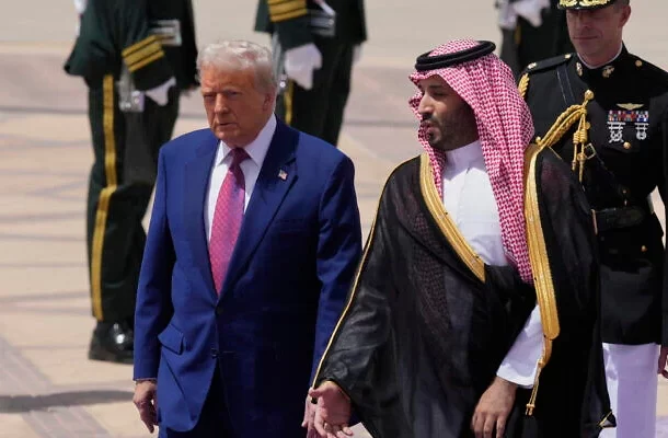 Radio Jai-Trump recibe una gran bienvenida en Arabia Saudita, en la primera etapa de su histórica visita a Medio Oriente