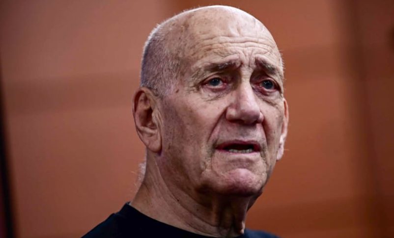 Radio Jai: El ex primer ministro Ehud Olmert dice que Israel está cerca de cometer crímenes de guerra en Gaza