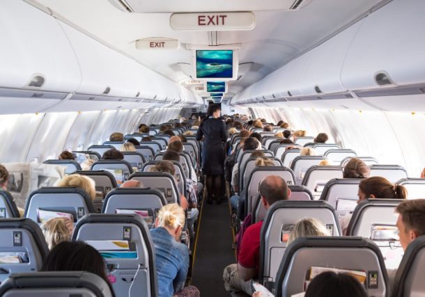 Radio Jai-"Estábamos en el avión regresando a Israel y tuvimos que regresar a New York" - Jana Jerosolimski