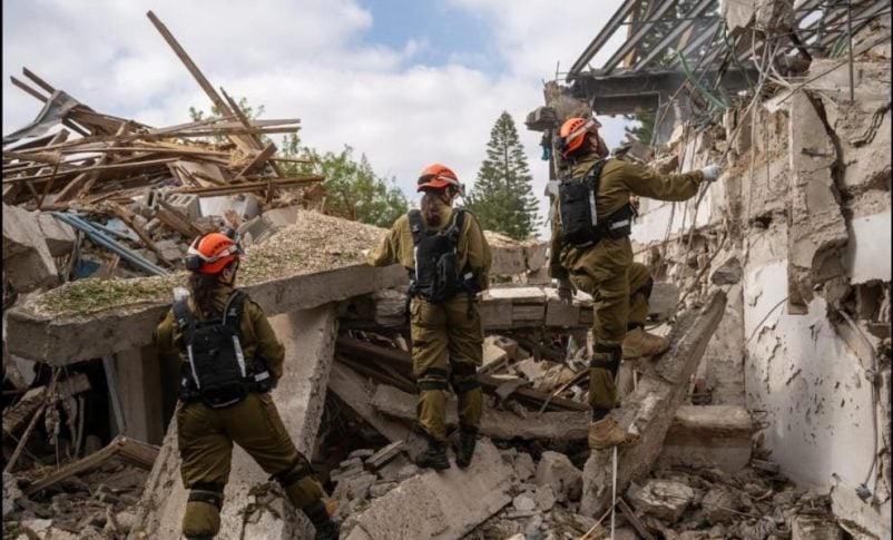 Radio Jai-Irán disparó andanadas de misiles contra Israel horas después de ataques de EE.UU.