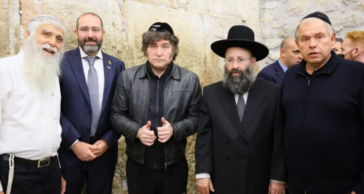 Radio Jai-"Siempre apoyaré a Israel"- Javier Milei