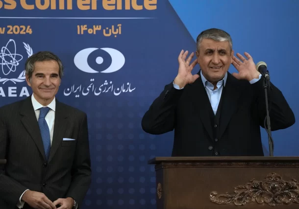 Radio Jai-Teherán dice que reduciría la cooperación con el OIEA si la agencia aprueba una resolución contra Irán