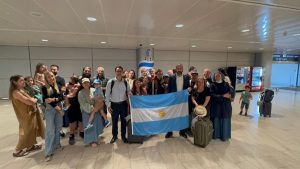 Radio Jai: Finalizó con éxito el operativo de evacuación de turistas argentinos varados en Israel durante la guerra con Irán